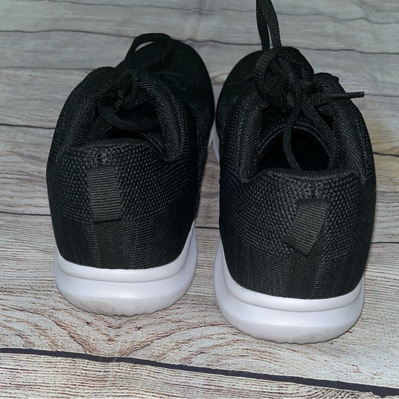🤎3/$10 Black Sneakers Size 9.5 - Picture 8 of 15